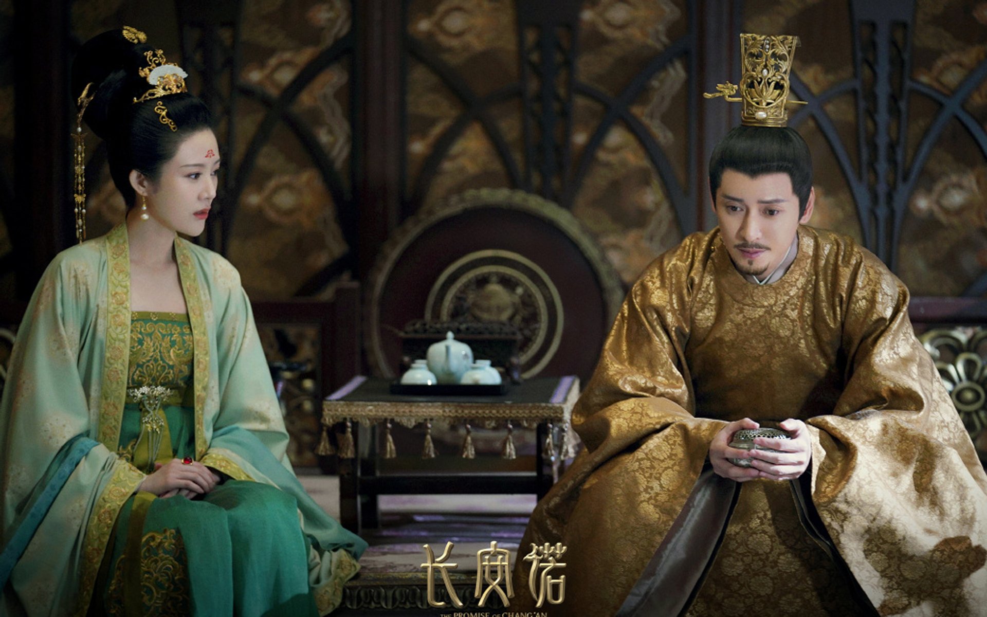 “中超联赛季中转会窗口开启，豪门抢人激烈”，中超转会期时间