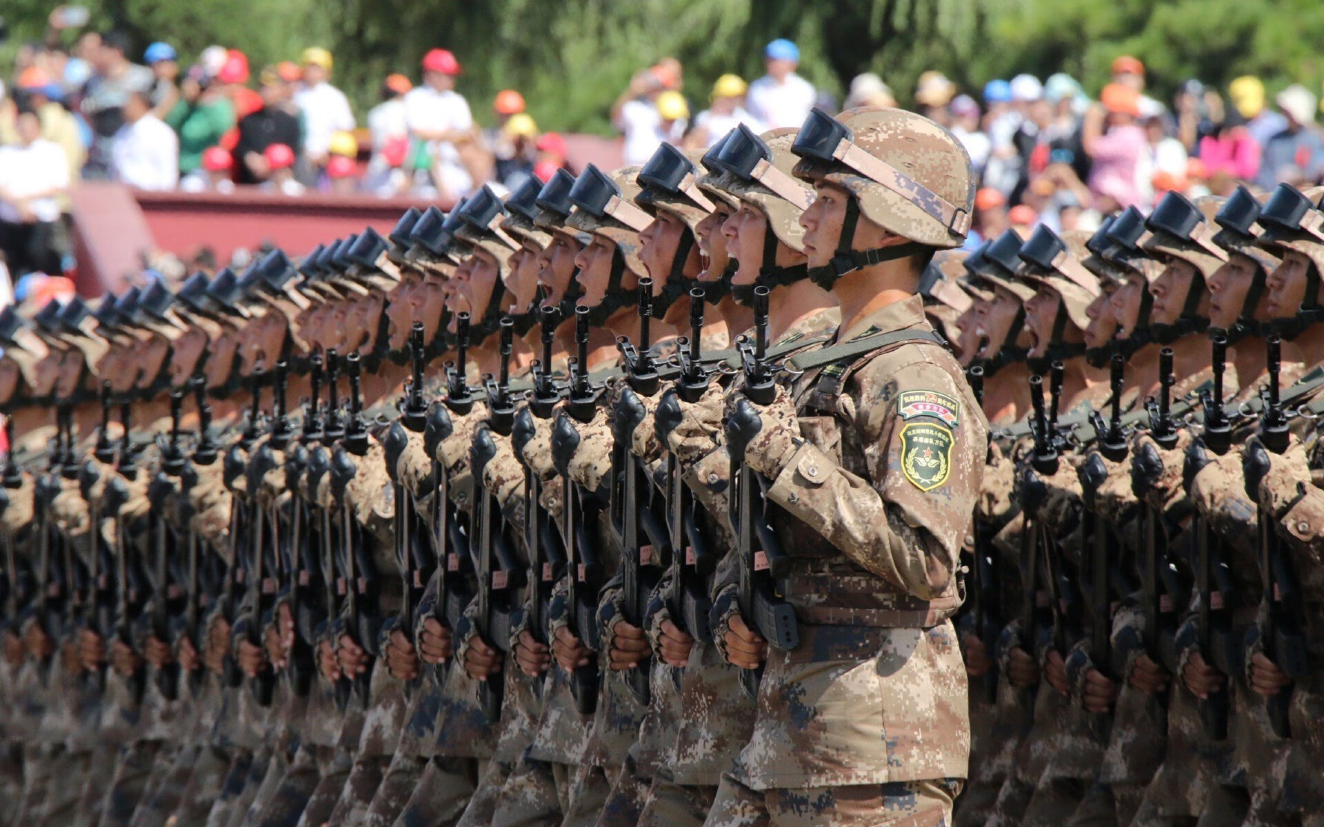 字母哥表示专注防守才能赢得系列赛,字母哥持球进攻